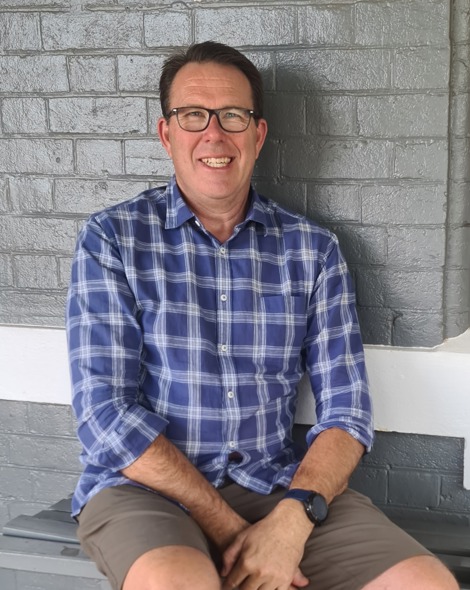 Dr Dean Jones, General Practitioner 